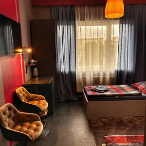 2* Pensionat 108